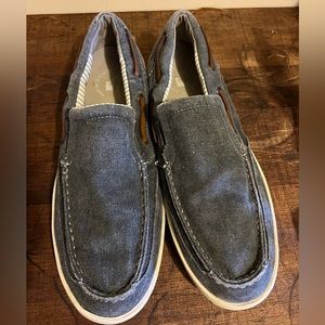Tommy Bahama canvas slide on shoes